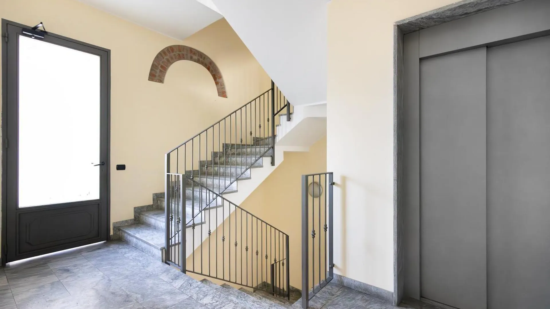 Casa Sancarlino - 200Mt Clinica Zucchi Lägenhet Monza Italien